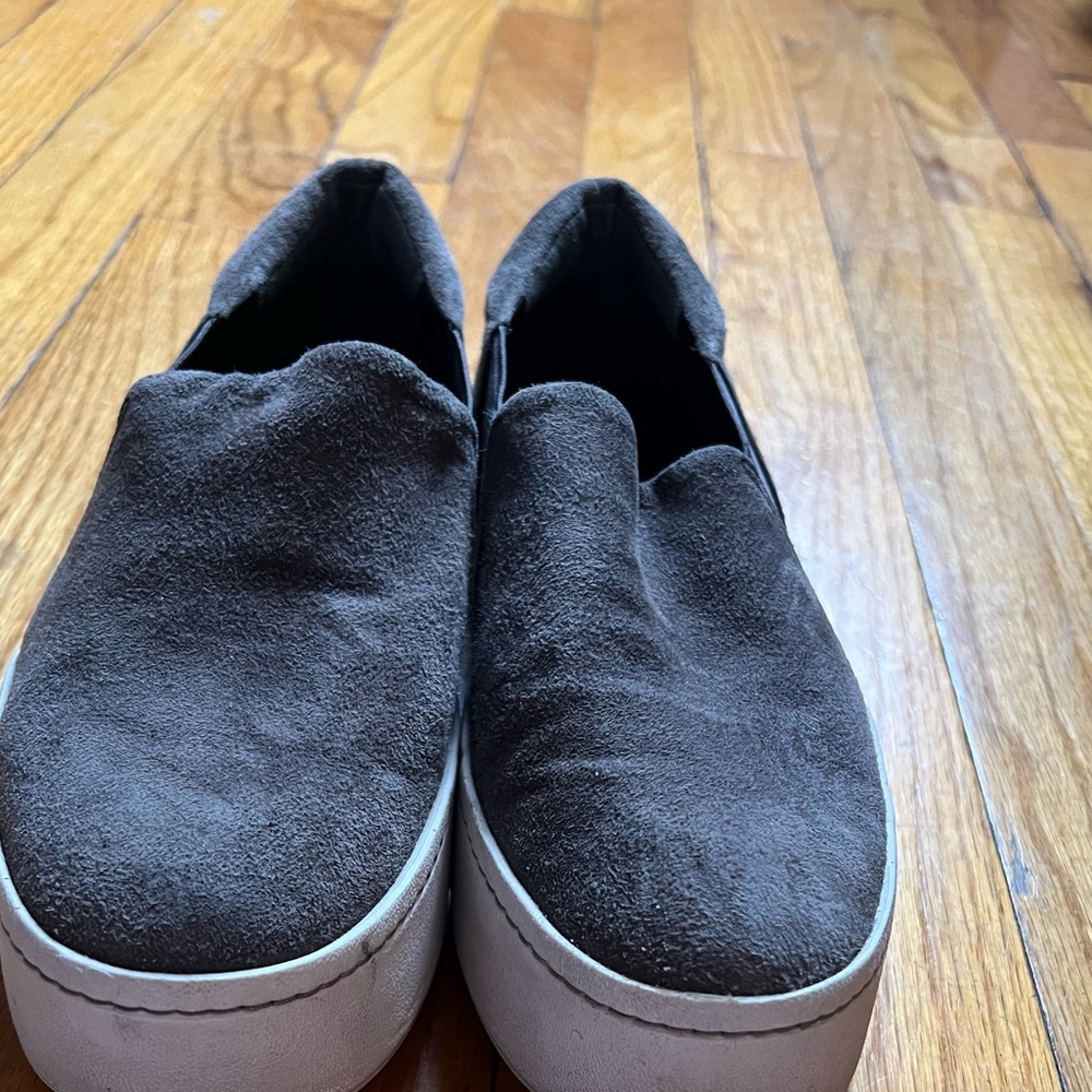 Vince sneakers